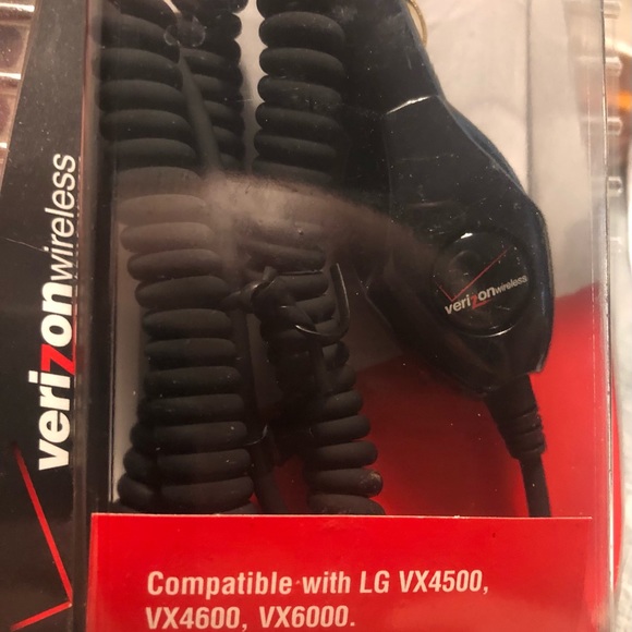 Verizon Vehicle Charger for LG VX4500, VX4600, VX6000 - Picture 2 of 4